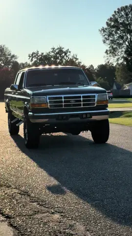 More lift or more HP?  #73powerstroke #f250 #dieseltruck #powerstroke #diesel 