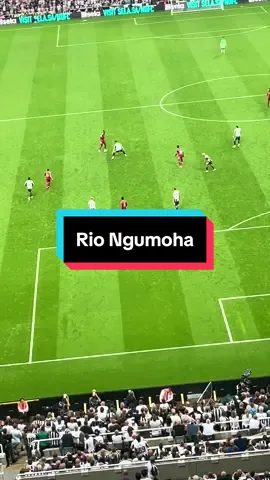 Rio Ngumoha scores the winner!!! 💫⚽️🔴#riongumoha #goal #liverpool #PremierLeague #fyp 