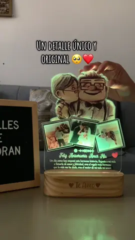 Porque los recuerdos más lindos merecen brillar 💖 Una lámpara estilo viejitos personalizada con tus fotos favoritas ✨ El regalo perfecto para Amor y Amistad. 📲 Pídela ya al 3228728045 Un detalle único que enamora para siempre. #amor❤️ #amistad #viralvideos #regalos #amoryamistad❣️ 