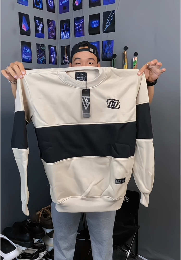 #sweater #crewneck #ideoutfitcowok #outfitcowok 