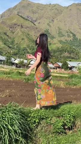 Menikmati suasana pagi
