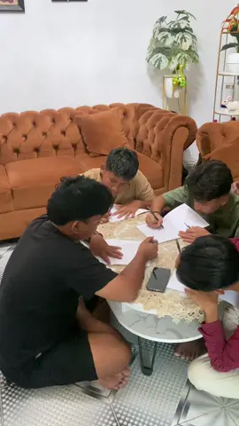 Mantap ternyata omped dan kawan kawan rajin belajar #ompedvisual#radit#bagus#bagong#