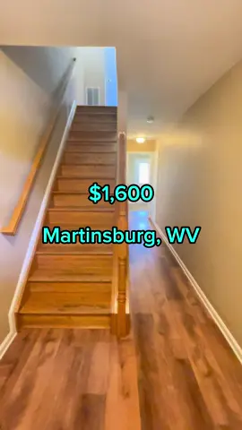 Martinsburg TH For Rent! #homeforrent #jcfrealestate #rental #martinsburg #realtor 