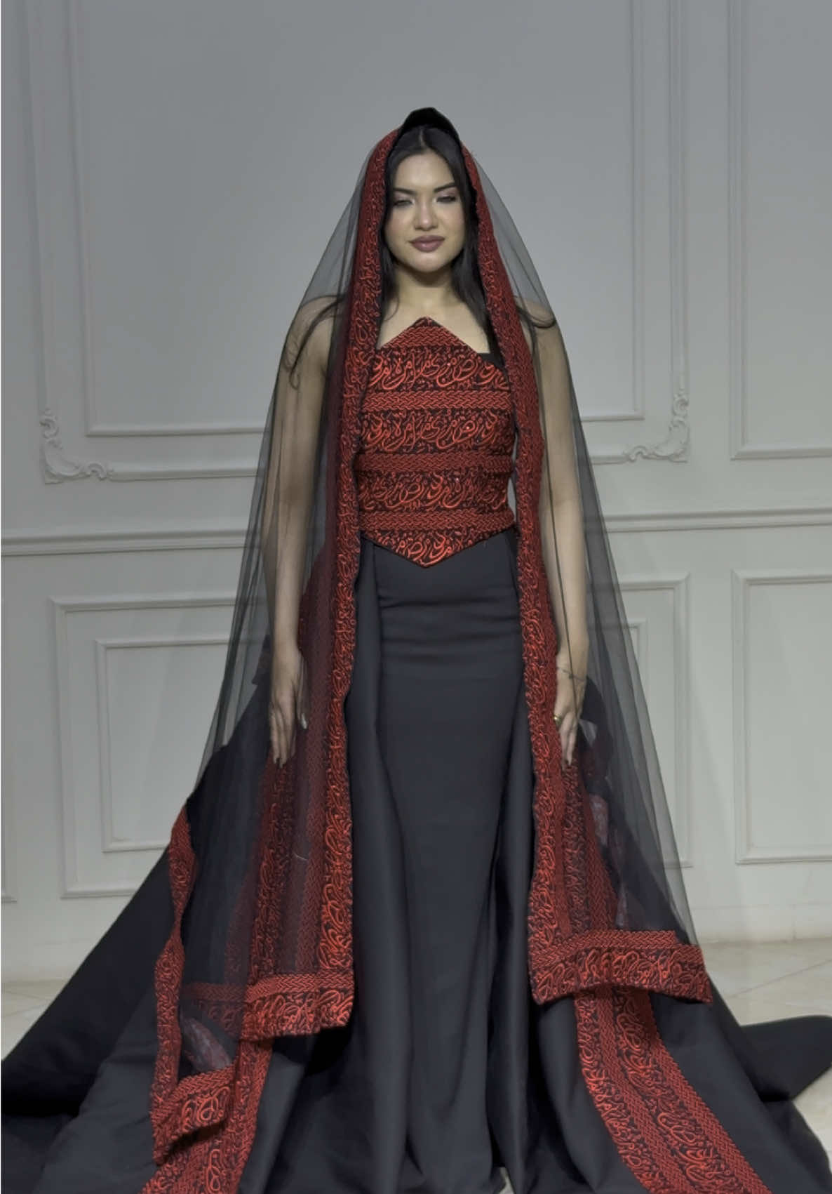 ##فستان_حنه_فلسطيني #فستان_حنه #فستان_عروس #فستان_تطريز #تطريز_حسب_الطلب #PalestinianEmbroidery #bridehennadesign 