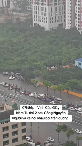 07h56p Vịnh Cầu Giấy Năm TL thứ 2 sau Công Nguyên Lụt từ ngã tư đường phố 😌 #tiktokviral #luttungatuduongpho 