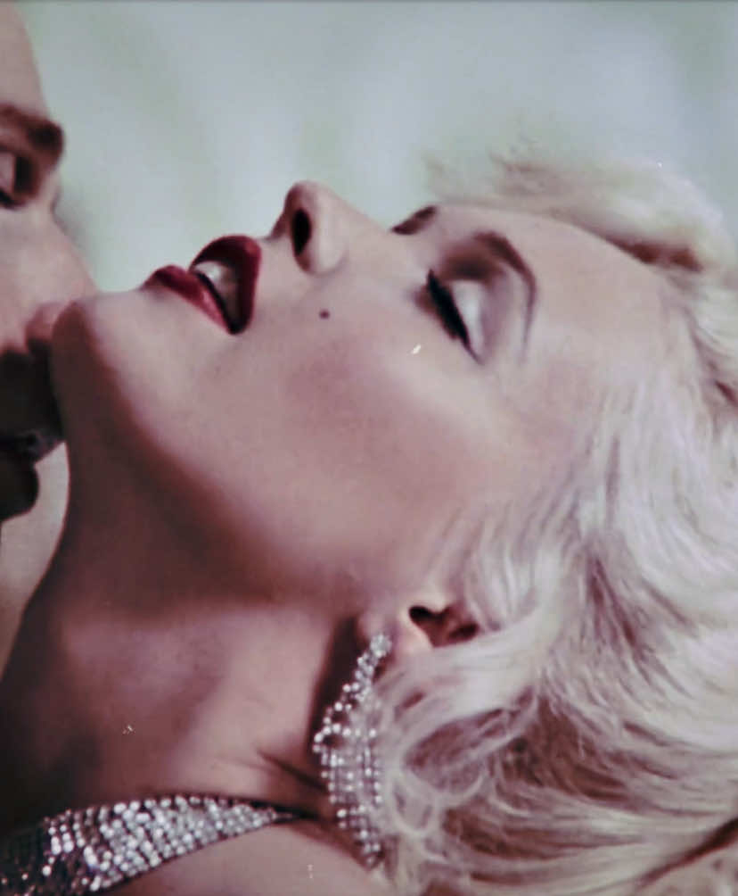 new comfort final girl unlocked #marilynoconnor #fadetoblackedit #80shorror #horroredit #lindakerridge 
