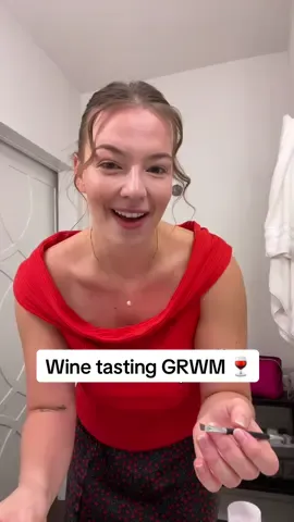 Been forever since I made a grwm. Cheers! 🥂 #bachelorette #oregonwinecountry #bacheloretteweekend 