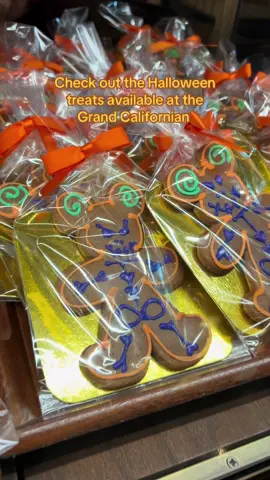 So here it is!! The secret is out, there are a tons of Halloween treats available at the Grand Californian  - #grandcalifornian #disneylandfood #disneylandpark #disneylandresort 