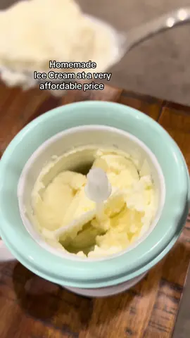🍦 Make fresh, creamy ice cream at home in minutes! This easy-to-use ice cream maker is perfect for families, parties, or a sweet night in. Compact, stylish, and fun—your go-to dessert maker for every season! 🍨✨ #IceCreamMaker #HomemadeDessert #KitchenGadgets #pukomc 