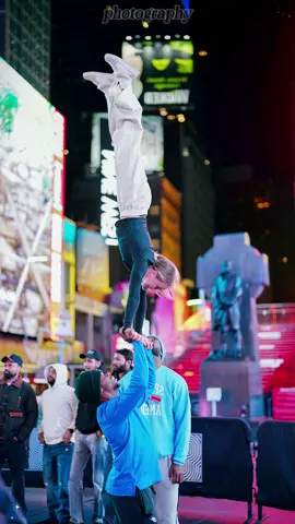 Record beauty with the lens 📸#photography #streetphotography #timessquare #photo #tips #Love #unitedstates #fyp #foryou #tiktok #usa 