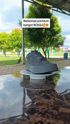 MMT 88 Sepatu Pria Impor Casual style sneakers pria kekinian #sneakers #casual #sepatuimport #casualstyle #sneakerspria 