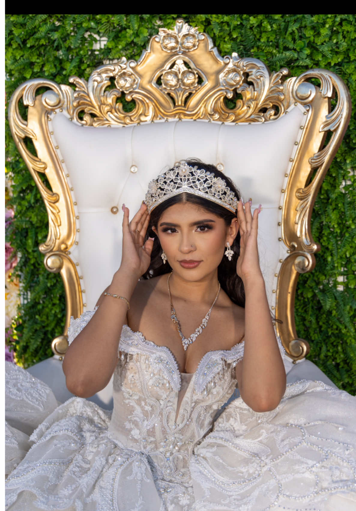 Tania’s Quince 👑 Now booking 2025-2026 www.stunningphotography805.com • 📸 @stunning_photography805  • • #quincephotographer#quincephotoshoot#sweetsixteenphotographer#sweet16ideas#sweetsixteen • • Let’s Connect Facebook: https://www.facebook.com/stunningphotography805/ Instagram:https://www.instagram.com/stunning_photography805/ Website: https://www.stunningphotography805.com/bio TikTok Stunning Photography