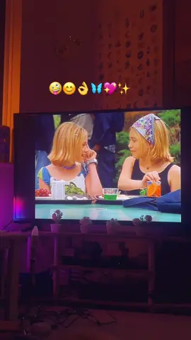 Passport to Paris   🎥 🍿 #passporttoparis  #marykateandashley  #amazonprimevideo  #films  #happyathome  