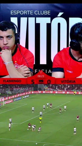 Torcedores do Vitória em choque com 6° gol do Flamengo #flamengo #vitoria #futebol #fyp #flamengosempre 