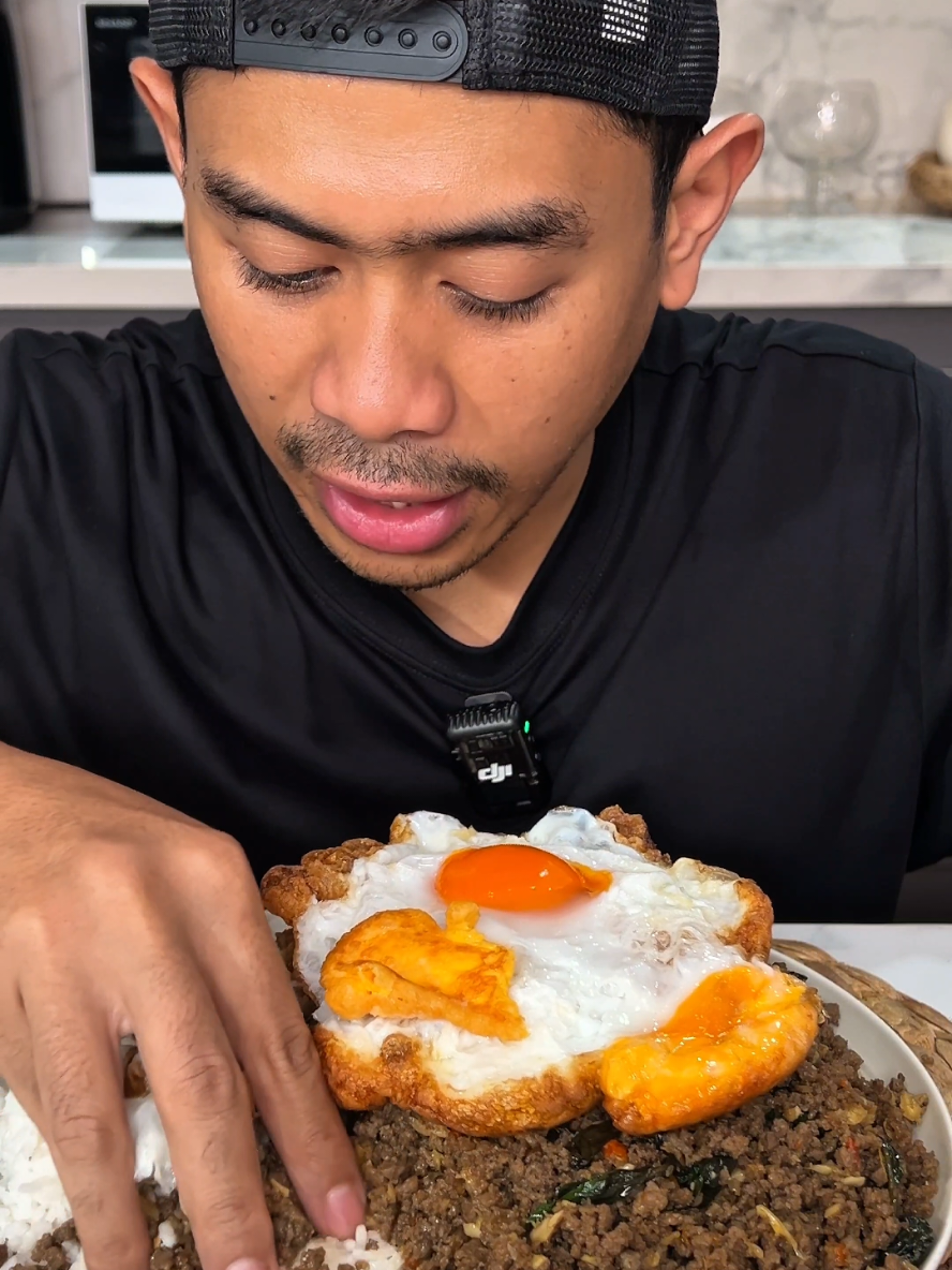 Diet makan Phat kaphrao ( pad ka prao ) thailand versi halal.