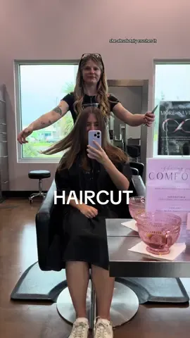 Quick trim and freshening up my layers for the fall! 🍁💇🏼‍♀️ #haircuts #haircut #aveda @Aveda 