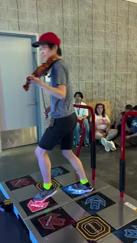 The true Beethoven’s Virus #bite8 #pumpitup #dancedancerevolution 