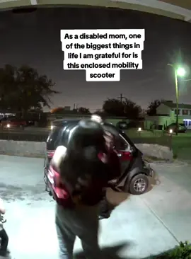 #q-runner  #enclosedmobilityscooter  #mobilityscooter  #disabled  #disabledmother 