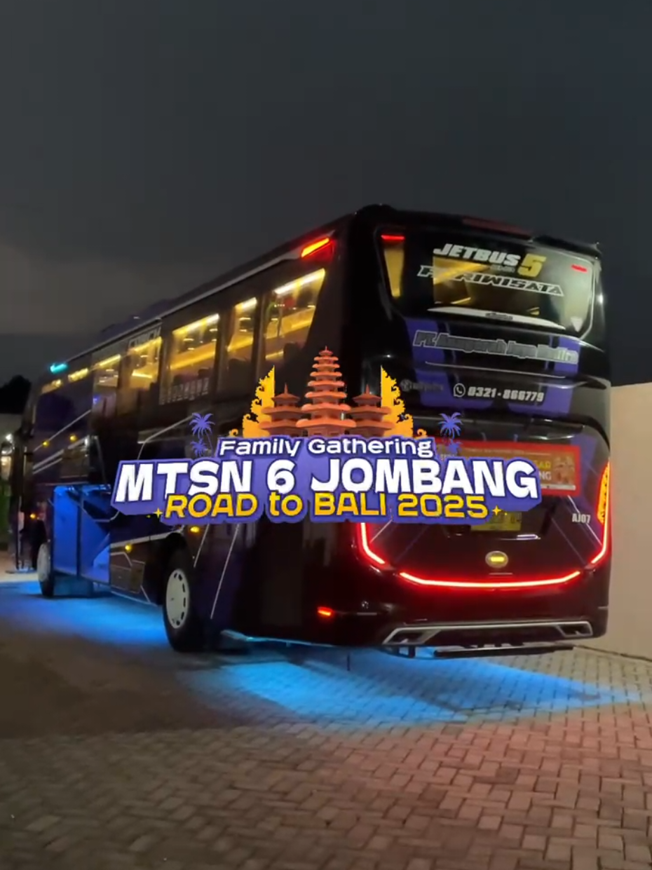 Family Gathering Guru dan Karyawan MTsN 6 Jombang menuju Bali .  .  #sahilatour #sahilatourjombang #liburanbali #fyp #xbca 