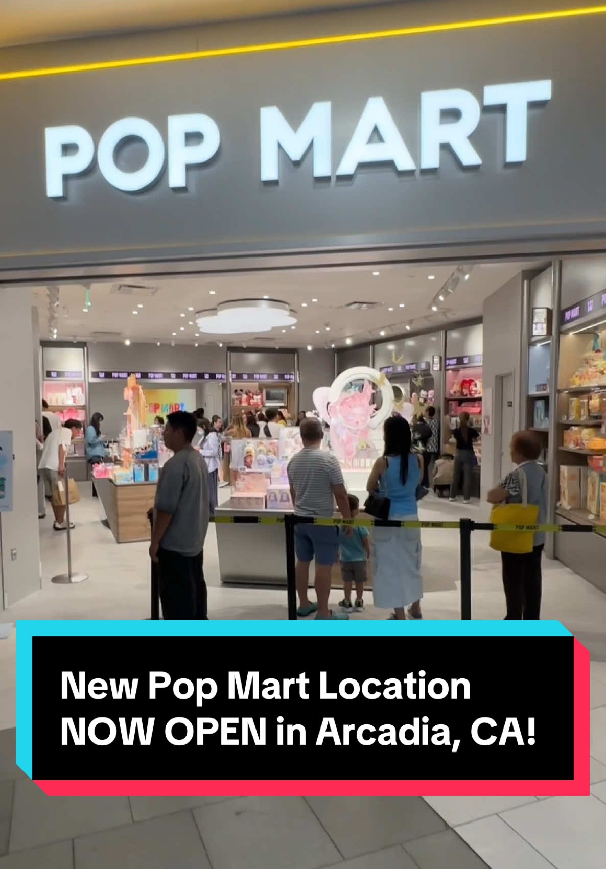 SoCal POP MART fans have a NEW location now open to go find all the Labadoodoo mystery boxes you’re searching for! 😍🙌🐻 #popmart #labubu #popmartunboxing #mickeyfamily #mysterybox @POP MART