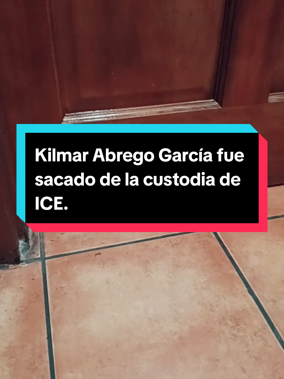 Noticias de última hora kilmar abrego garcía ahora ha sido deportado, tomado custodia de hielo después de liberarlo del viernes Tennessee. #ultimahora 