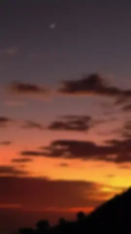 #luna #undiaalavez #atardecer 