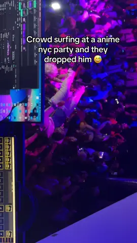 #animenyc #jet2holidays #crowdsurf it was one crazy as night on Friday @Plus Ultra Entertainment party 😭😭😭😅 I hope dude ok 