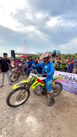 Kodok melompat 🐸  #palu #trailadventureindonesia #tanjakanberhadiah 