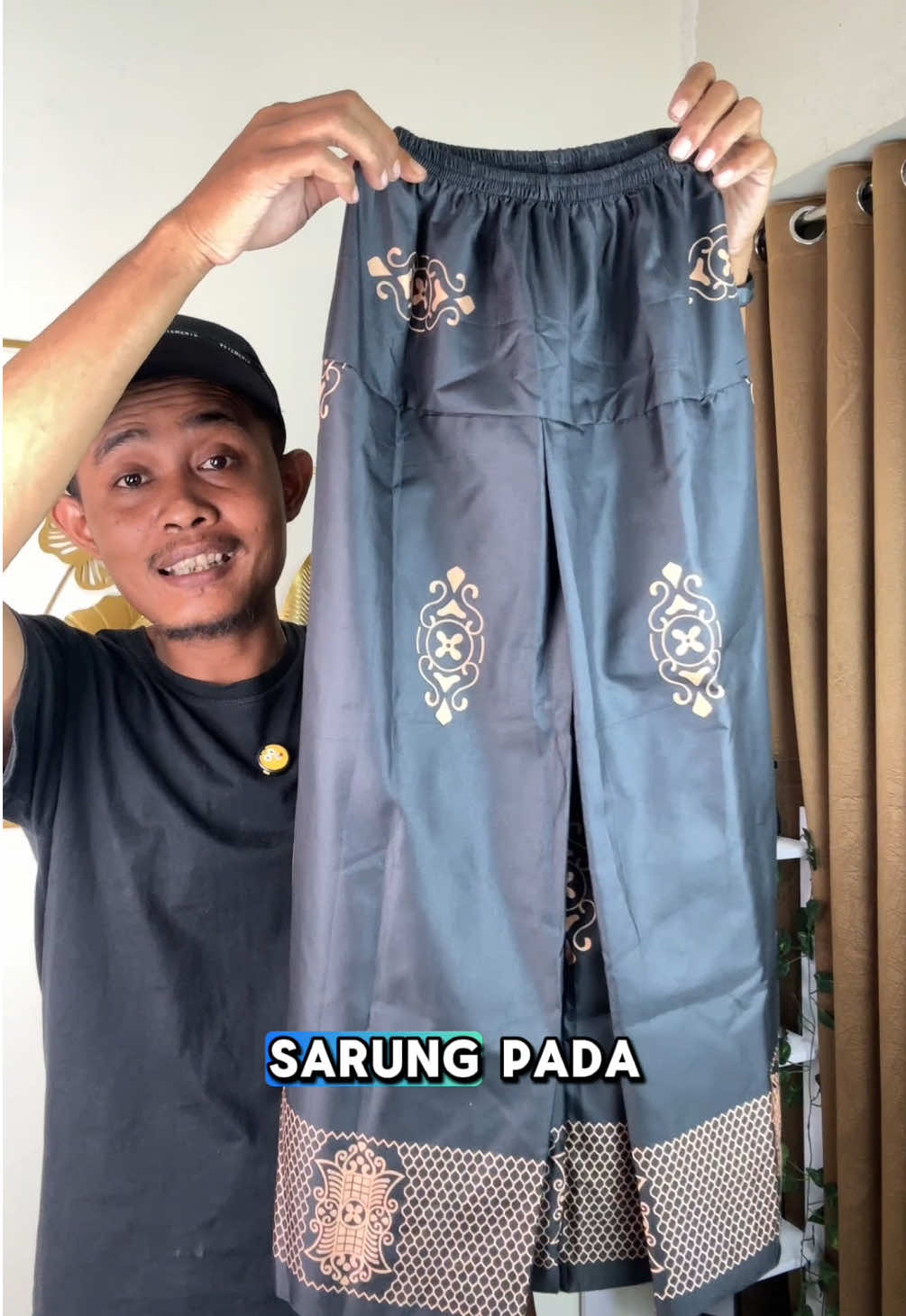 Sarung instan buat anak pakainya gambang banget seperti pakai celana #sarunganak #sarunginstananak #sarunganakmurah 