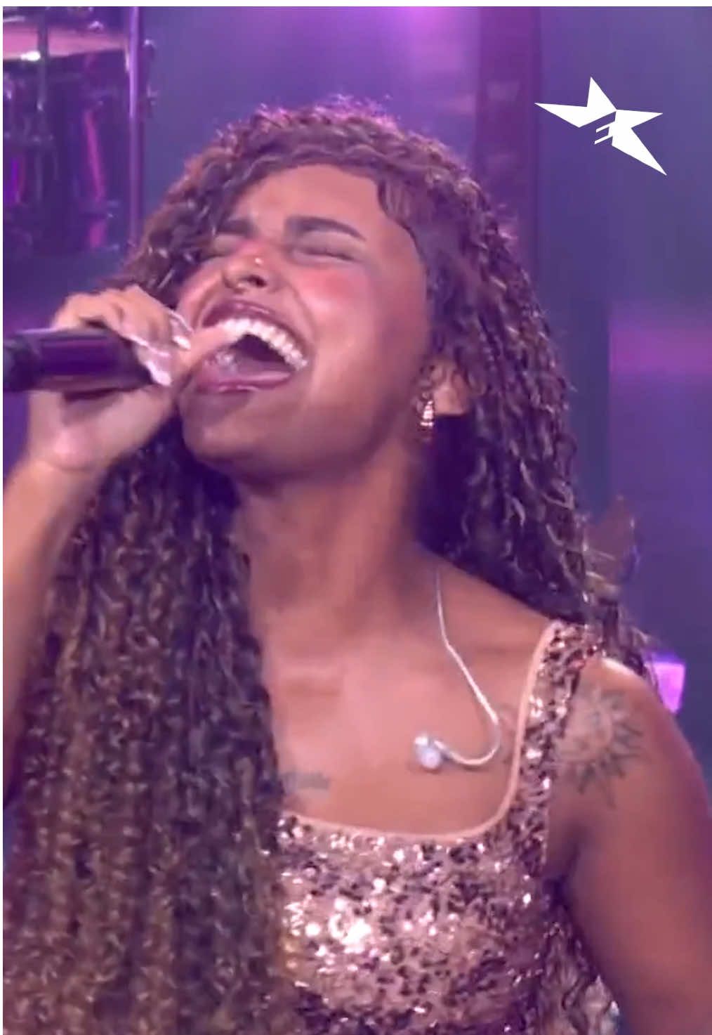 #ESTREIA 🌟 Camille Vitoria canta “Nada Mais (Lately)” no Show Especial do #EstrelaDaCasa!