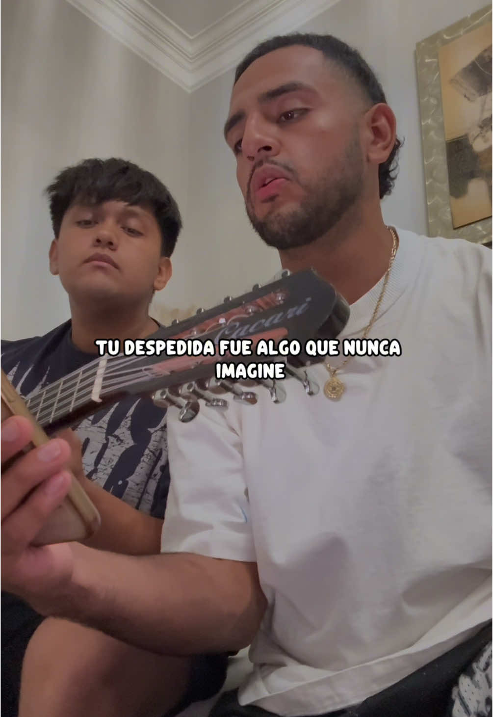 Algo de sus servidores 🫡 #fyp #fypシ #viral #trending #artistas #amor 