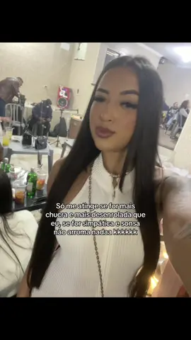 Vai com sua simpatia p lá put 🤣
