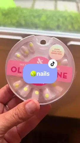 Sectionals ready 🎾👯‍♀️ #pressonnails #tennisplayer @Olive & June 