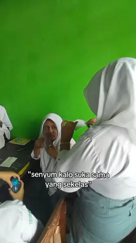 boonk or tidack #smktamansiswamojokerto #4u #foryoupage #fyp 