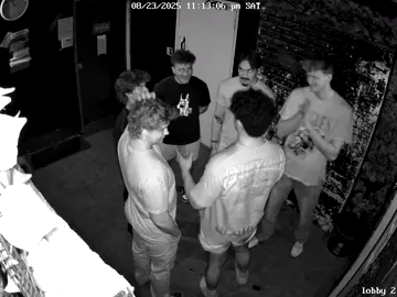 One night @Zoe Reborn with  @Jonahsuesue87 @Allyn @BraxtonAndersoon💯 @davinswitzer @joshua_vallecillos#zoereborn #haunted #escaperoom #dark 