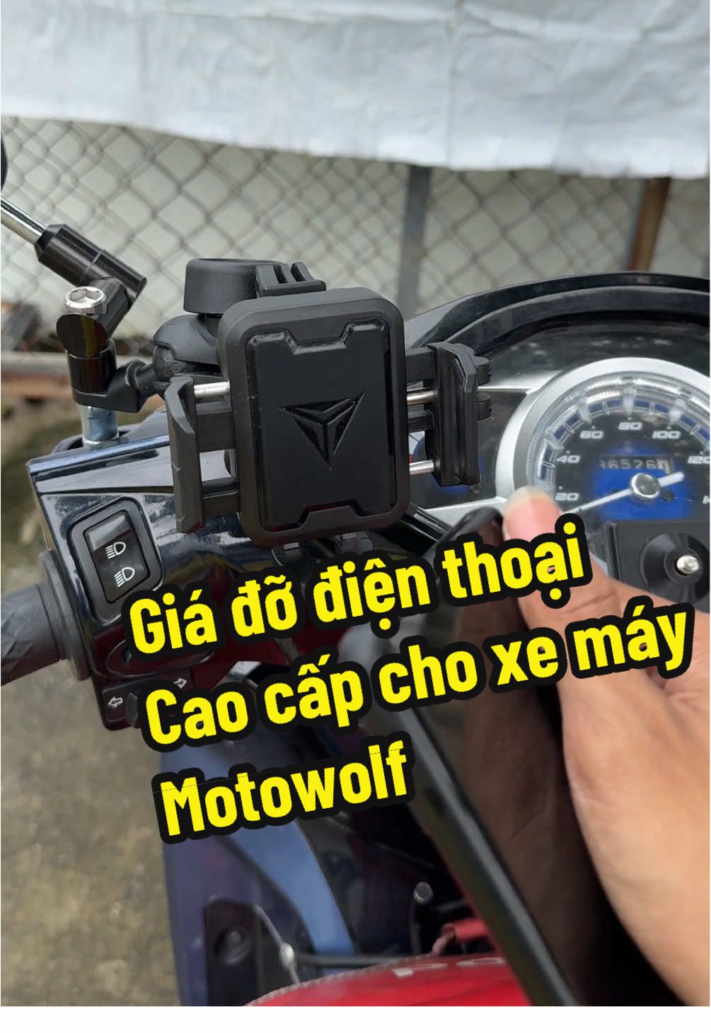 Giá đỡ điện thoại cao cấp motowolf chống rung giảm chấn. Giảm rung cam lệch cam hư màn. #giadodienthoaichongrung #giadodienthoaixemay #kepdienthoaixemay #shipper #shipperthocon 
