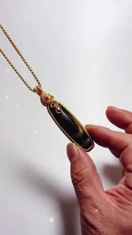 Agate pendant #wirewrapping #olebrandselect #handmade #DIY #pendant 