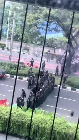 Serius bakal ada demo lagi tanggal 28?  #demo #dpr 