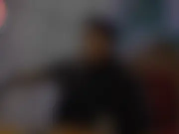 বিবাহিত এবং অবিবাহিত দের জন্য এই ভিডিওটা মন দিয়ে শুনেন কি বলে..... 