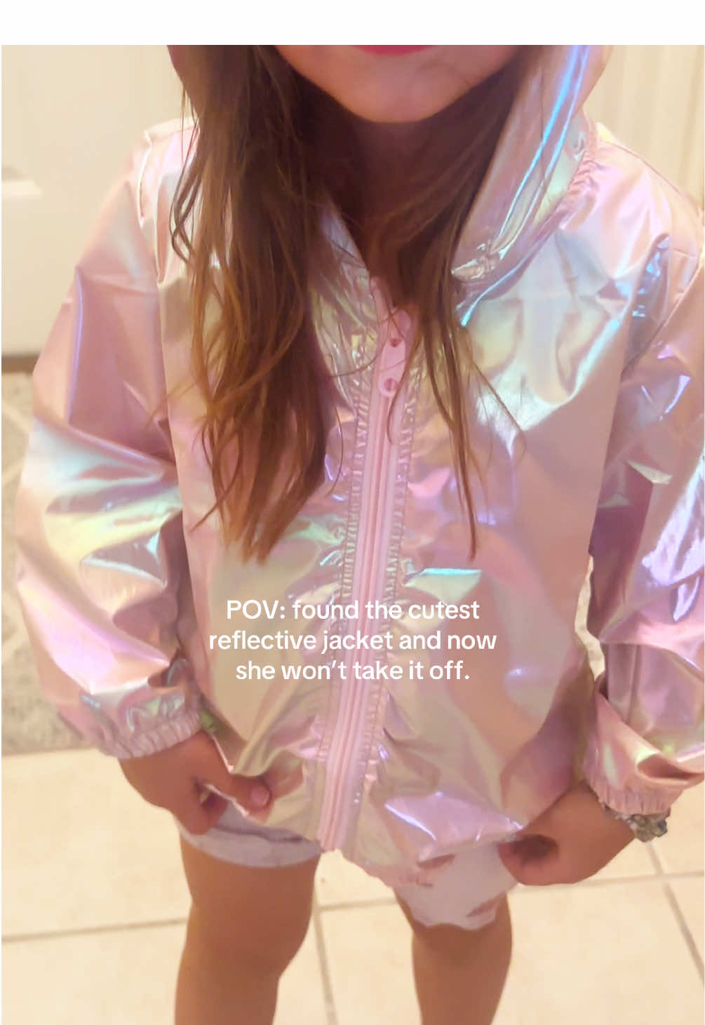 Cutest reflective jacket ever ✨🧥 #momfinds #toddlersfashion #reflectivejacket #cutekidsstyle #tiktokmoms 
