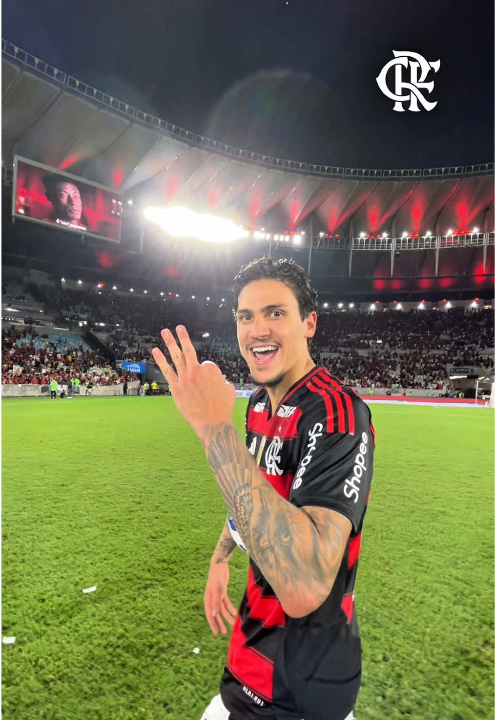 Conte com o @Pedro9oficial! 3️⃣ gols! 3️⃣ pontos! 1️⃣ líder! #vids #flamengo #pedro #arrasca #souflamengo #samulino #tiktokesportes  