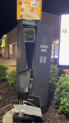 #mcdonalds #fypシ #viral 