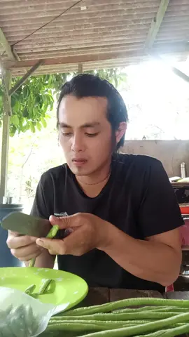 aduh masak sayur kcng aja kawan campur Pete biar ada bau ya#fypシ #lucu #🤣🤣✌️ 