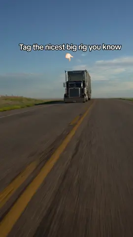 Last weeks shoots📸Whos got a sweet rig and wants some video this coming weekend💥 Big Rigs in the videos👇🏻 @badapple379 @Wulden’s Inc @Express Lauzon 