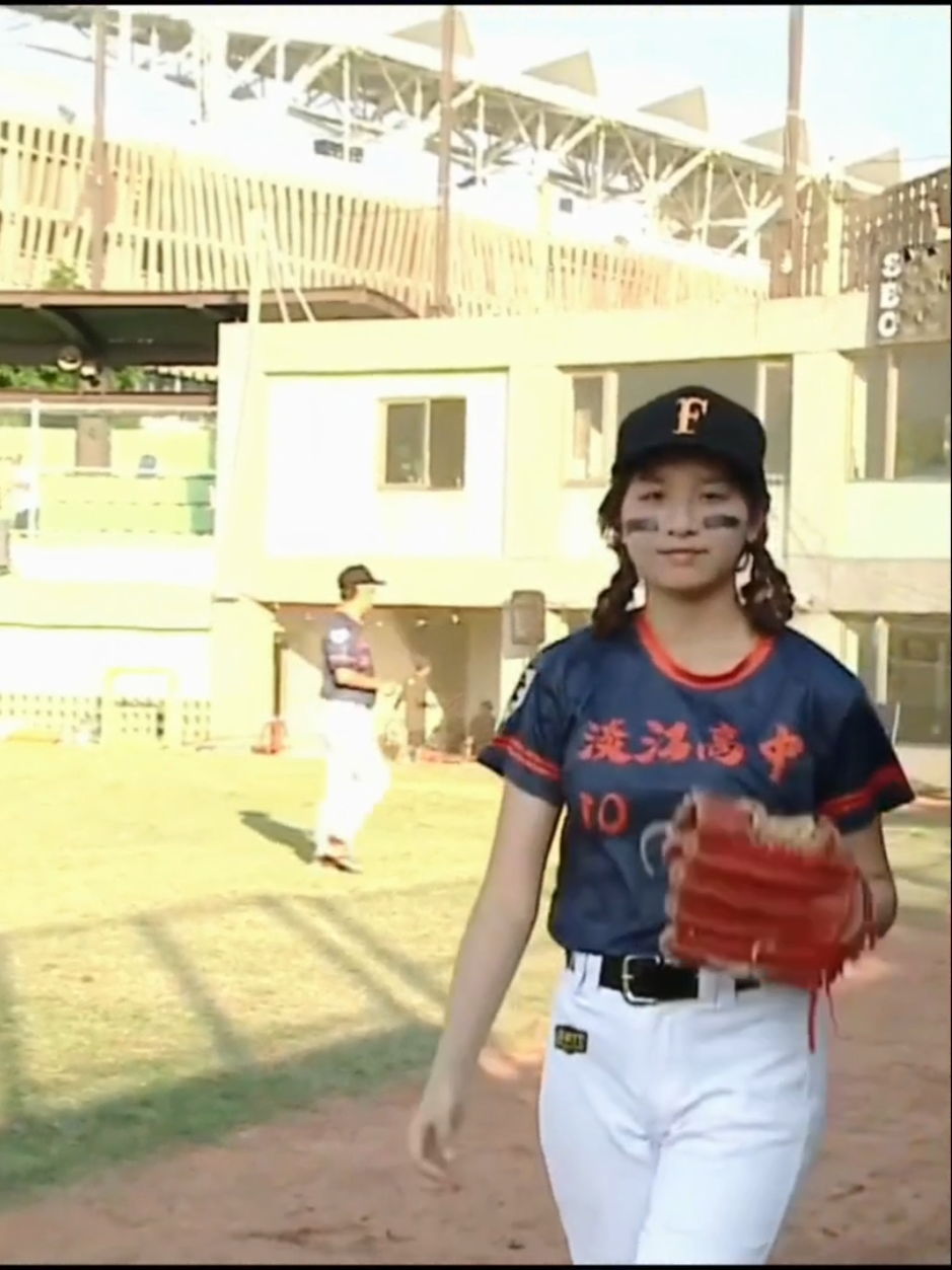 導播｜淡江｜女黑豹｜汪以馨❤️｜現在更換的投手是……｜163cm｜51kg｜17y｜-3 #高中 #棒球 #熱門 #短片 #青春 