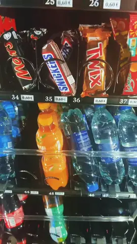 Franchement c’est ouf ! 🤯#storytime #machine #snickers 