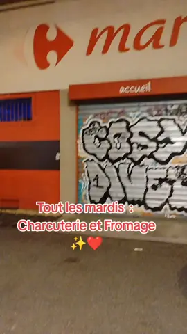 Je suis tout seul pendant 3 semaines sans mon collègue qui est en vacances mais j'arrive à tout faire 🙏✨ #carrefour #carrefourmarket #market #forxlex #pourtoi 