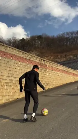 #football #Soccer #footwork #footballskills #fypシ 