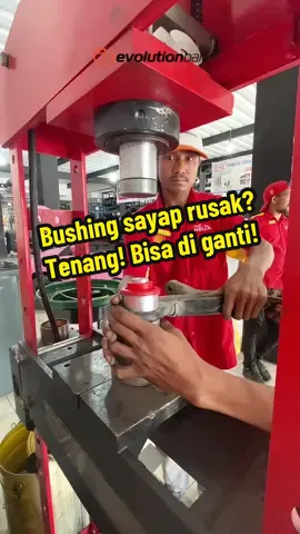 Bushing sayap rusak itu juga bisa menyebabkan bunyi-bunyi saat berkendara loh! Kamu pernah alami? - #timorleste🇹🇱 #kupang #bengkel #gantiban #gantioli  - Produk & Jasa Hotline WhatsApp Customer Service 👉 0811-381-777-1 Mobile Service 👉 0821-7287-7287 - 📍Evo Tyre Auto Service (Evolution Ban/Hankook Master) Jl. Palapa No. 21, Oebobo, Kupang, NTT!