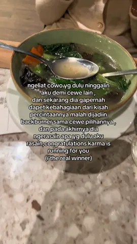 Pdhl baru seminggu putus,tiba” post sama cewe yang buat kita berantem terakhir kalinya .